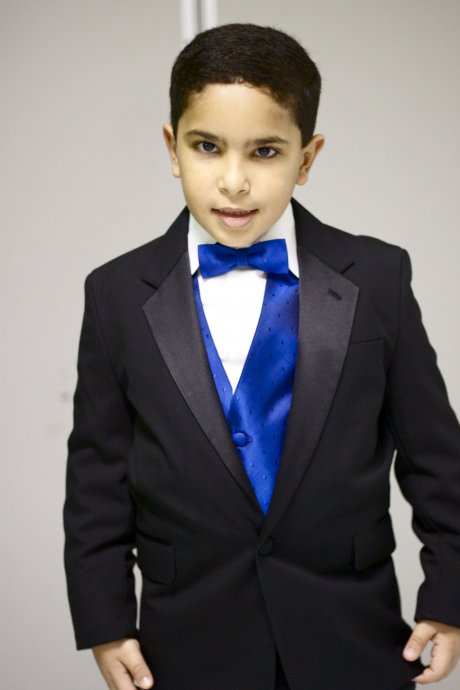 1_MensWarehouse_MoussaInTux_BackStage_IMG_0059