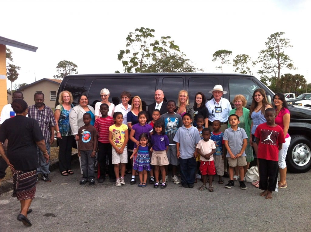 1_KisforKids_PHOTO_GROUP_Immokalee_Fun'raiserForFarmWorkersCVillageChildren_IMG_7719